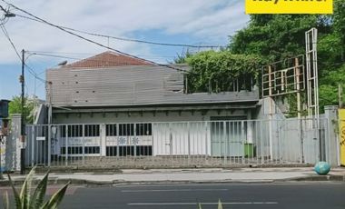Disewakan Gedung Kantor di Raya Darmo, Surabaya Pusat