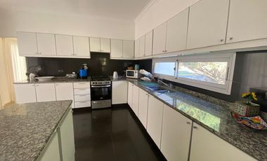Casa en venta en Santa Maria De Los Olivos