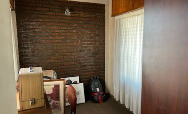 Chalet en venta en Bernal Oeste