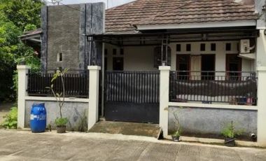 Rumah hook terawat kranggan Jatisampurna Bekasi