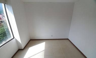 apartamento en arriendo en conjunto multicentro piso 4. Cod A13937