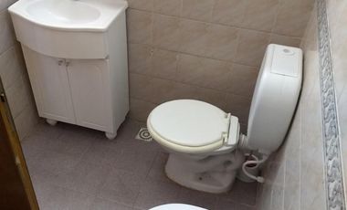 Venta de triplex 4 ambientes Villa Luzuriaga