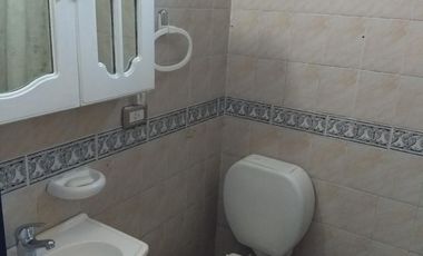 Venta de triplex 4 ambientes Villa Luzuriaga