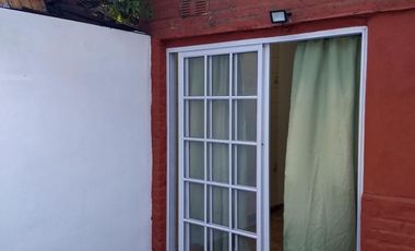 Venta de triplex 4 ambientes Villa Luzuriaga