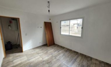Duplex Al Frente De 4 Ambientes A Estrenar (1282)