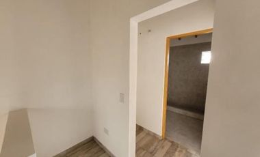 Duplex Al Frente De 4 Ambientes A Estrenar (1282)