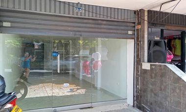 local en arriendo en gran limonar. Cod A56997