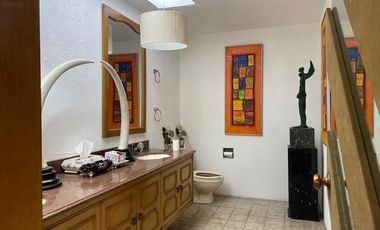 CASA EN VENTA EN LOMAS DE CHAPULTEPEC