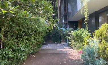 CASA EN VENTA EN LOMAS DE CHAPULTEPEC