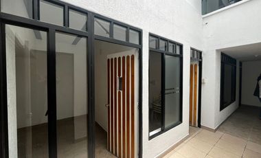 casa en arriendo en estoril. Cod A1012269