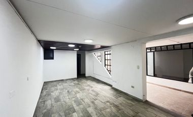 casa en arriendo en estoril. Cod A1012269