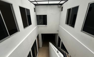 casa en arriendo en estoril. Cod A1012269