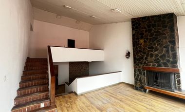 casa en arriendo en estoril. Cod A1012269