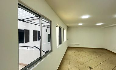 casa en arriendo en estoril. Cod A1012269