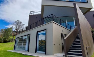 casa en venta en vereda el hato. Cod V15906