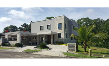CASA EN ANCÓN CARDENAS VILLAGE 4REC 4B CBE  532M2  REMODELADA