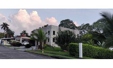 CASA EN ANCÓN CARDENAS VILLAGE 4REC 4B CBE  532M2  REMODELADA