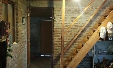 CASA CON TERRENO DE 5.000 M2, EN SECTOR SAN VÍCTOR ÁLAMOS, LINARES.