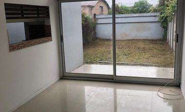 Dúplex en venta - 2 Dormitorios 2 Baños - 80Mts2 - Trenque Lauquen