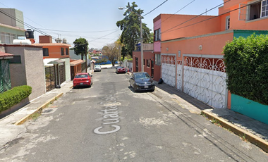 Remate Bancario Casa en Cuarta Calle Cochabamba, Fracc. Las Américas, Naucalpan