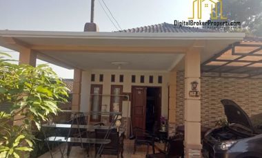 Rumah dan Gudang di Jl. Pelabuhan II kota Sukabumi Jawa Barat. | BEJETSUDRAJAT