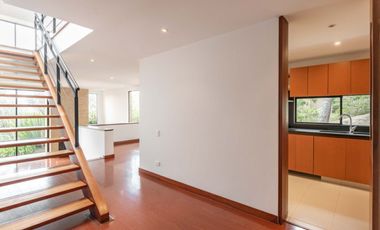 casa en arriendo/venta en antiguo camino al meta. Cod V20469