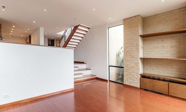 casa en arriendo/venta en antiguo camino al meta. Cod V20469