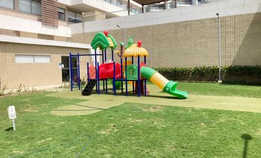 apartamento en arriendo/venta en sabanilla. Cod A106100