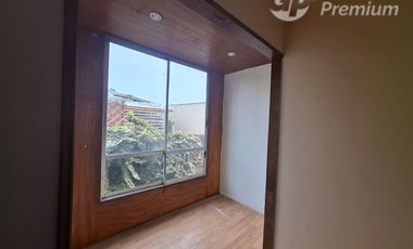 Arriendo Casa 3D 2B Sala de Estar 1 Estac. Techado UF 3.321