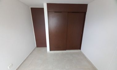 apartamento en arriendo en c.r alameda  piso 4 sin ascensor. Cod A13880