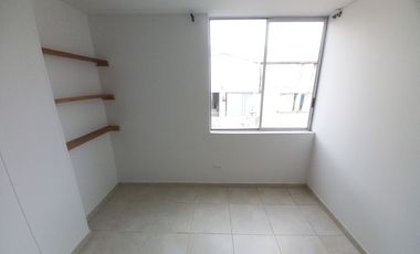 apartamento en arriendo en c.r alameda  piso 4 sin ascensor. Cod A13880