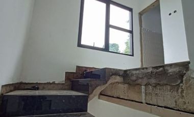 Rumah dijual murah cantik rasa villa murah di Cipageran Cimahi