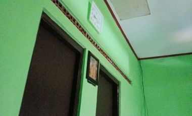 Rumah 2 Lantai & Kontrakan 2 Pintu Di Unyur Serang Banten