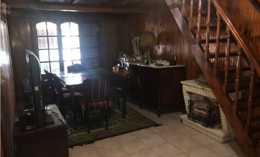 Chalet 4 amb con garage Próximo a Facultad