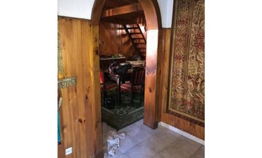 Chalet 4 amb con garage Próximo a Facultad