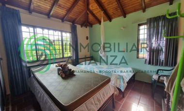 finca en venta en vereda los cauchos. Cod V61406