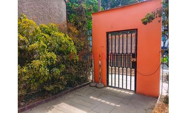 Alquiler De Casa Amplia – Ideal Para Oficina Administrativas  Instituciones, Ong O Colegios Primavera Polo Surco