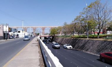 Plaza Comercial en Venta, Carretas