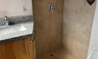 Departamento de venta en Av. Loja – código:18733