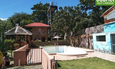 Duplex House for Sale in Lapu Lapu with Swimming Pool