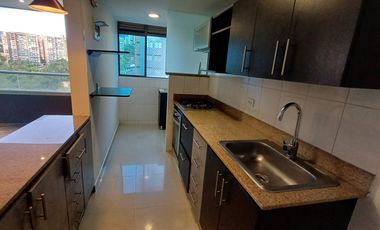 apartamento en arriendo en cumbres. Cod A513226