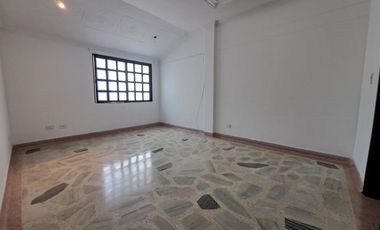 casa en venta en quinta oriental. Cod V28014