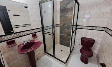 casa en venta en quinta oriental. Cod V28014