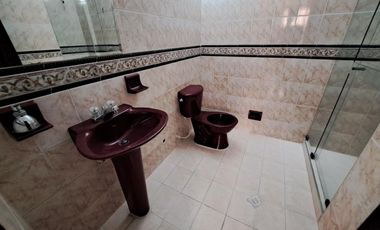 casa en venta en quinta oriental. Cod V28014