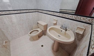 casa en venta en quinta oriental. Cod V28014