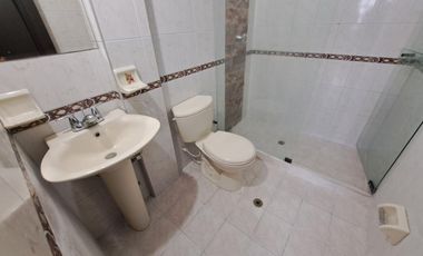 casa en venta en quinta oriental. Cod V28014