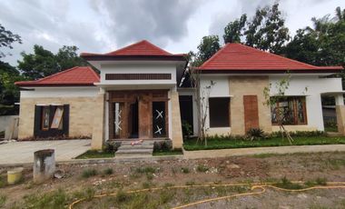 VILLA BARU BANYAK DICARI FULL FURNISHED DIKAWASAN BOROBUDUR