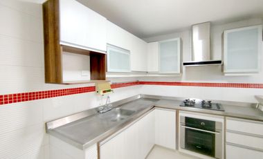 casa en arriendo/venta en el carmen. Cod V26990