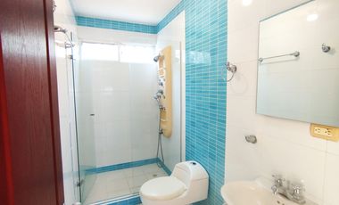 casa en arriendo/venta en el carmen. Cod V26990