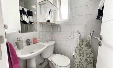 CASA AMPLIADA Y MODERNA EN CHAMISERO, OPORTUNIDAD UNICA